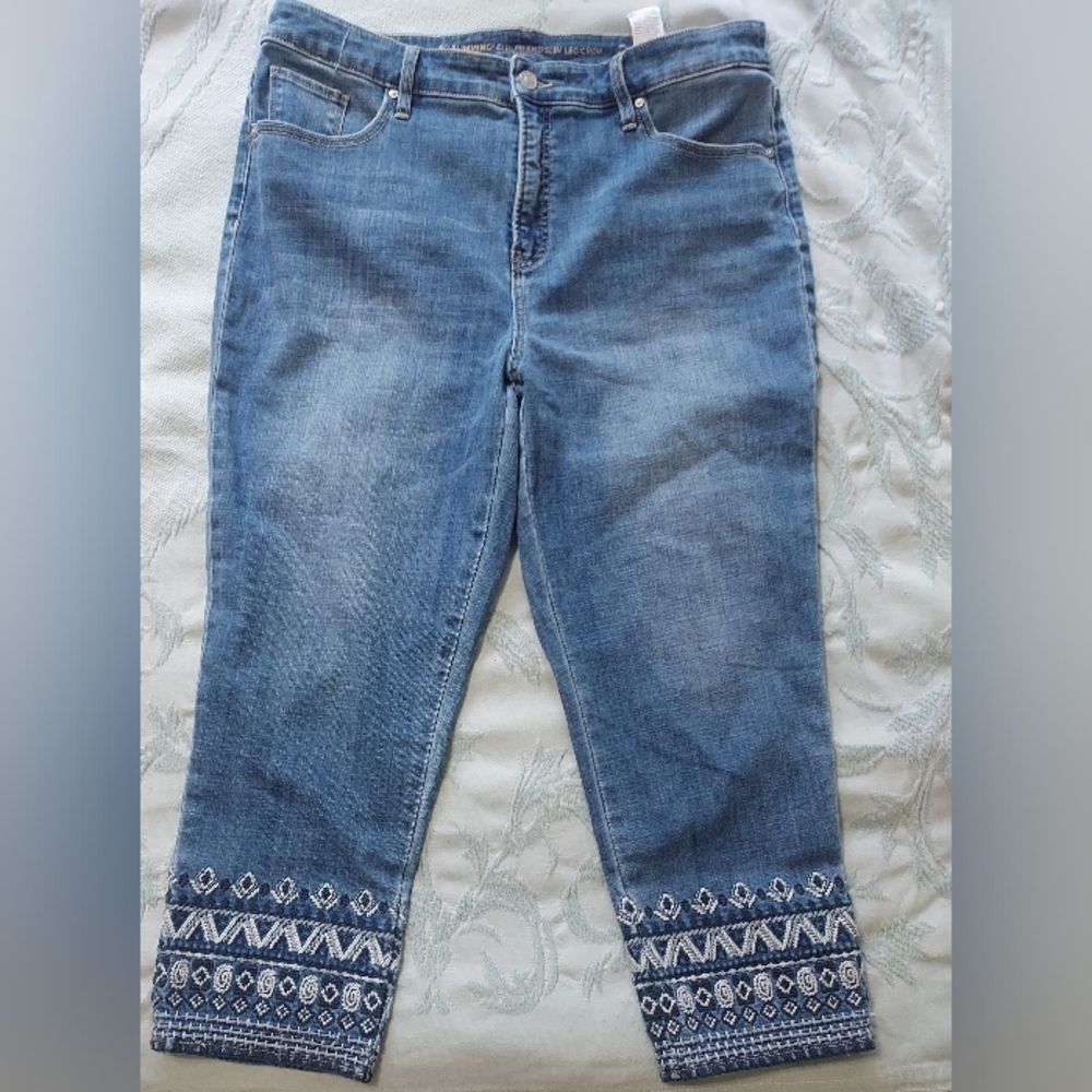 Chico Capri - Picture 4 of 5